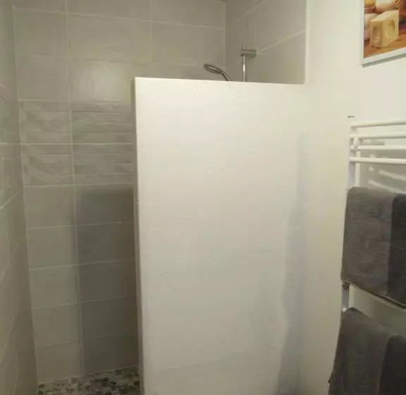 Aamiaismajoitus (B&B) Chambres D Hôtes Les Arondelles