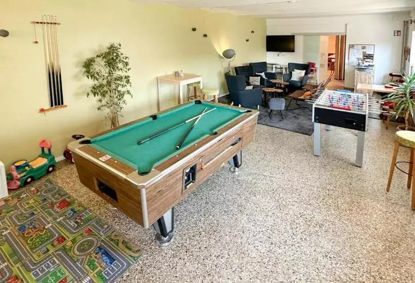 Aamiaismajoitus (B&B) Gästehaus Lanthaler