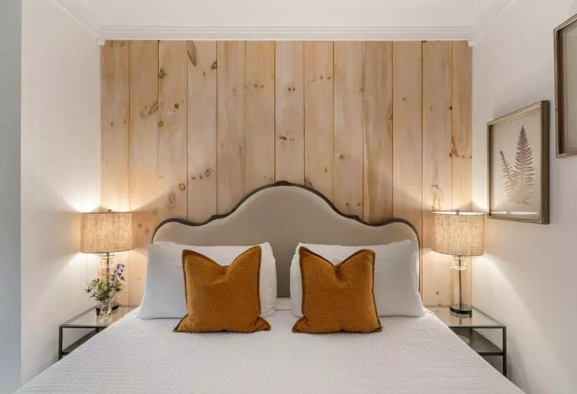 Aamiaismajoitus (B&B) Inn At Silver Maple Farm