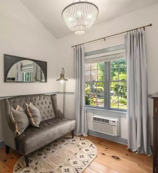 Aamiaismajoitus (B&B) Inn At Silver Maple Farm