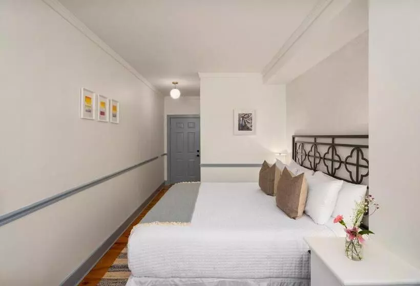 Aamiaismajoitus (B&B) Inn At Silver Maple Farm