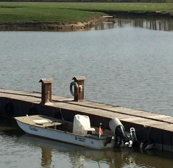 住宿加早餐 János Tó