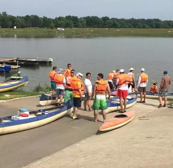 Aamiaismajoitus (B&B) János Tó