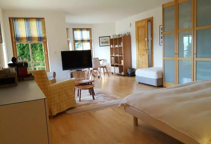 Aamiaismajoitus (B&B) Suite Mit Parkplatz Gebertingen