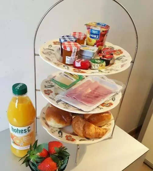 Aamiaismajoitus (B&B) Suite Mit Parkplatz Gebertingen