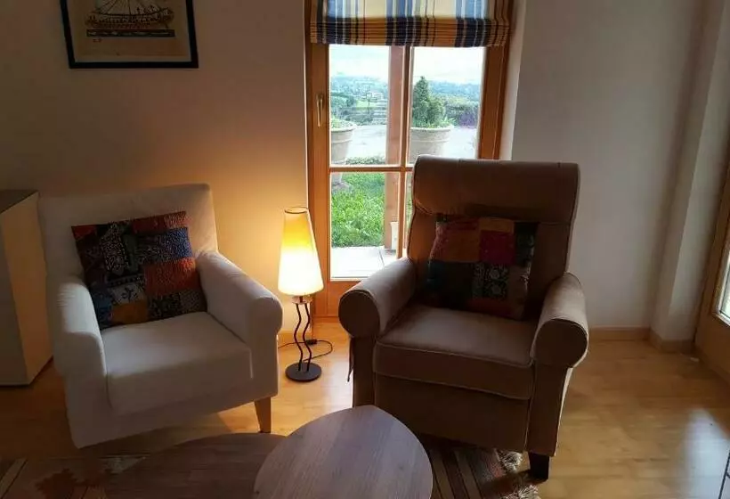 Aamiaismajoitus (B&B) Suite Mit Parkplatz Gebertingen