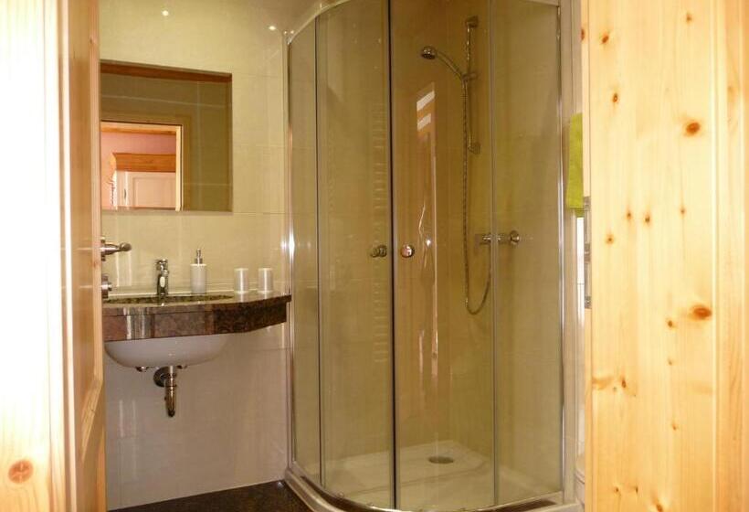 Ferienwohnung & Pension Brückner