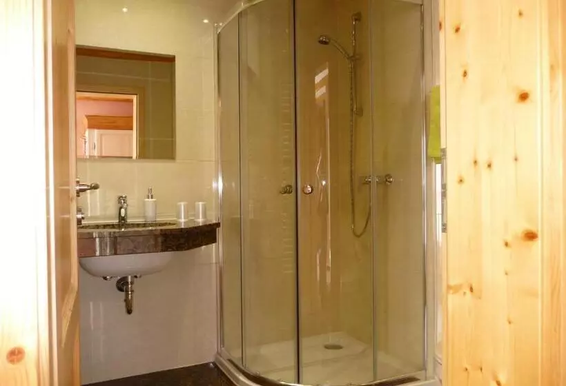 Ferienwohnung & Pension Brückner