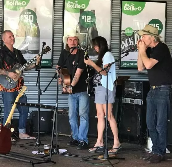 ホテル Corroboree Park Tavern