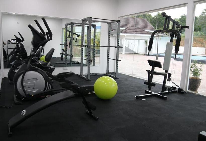 ホテル Edc Uum Sintok