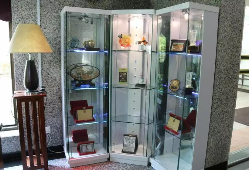 ホテル Edc Uum Sintok