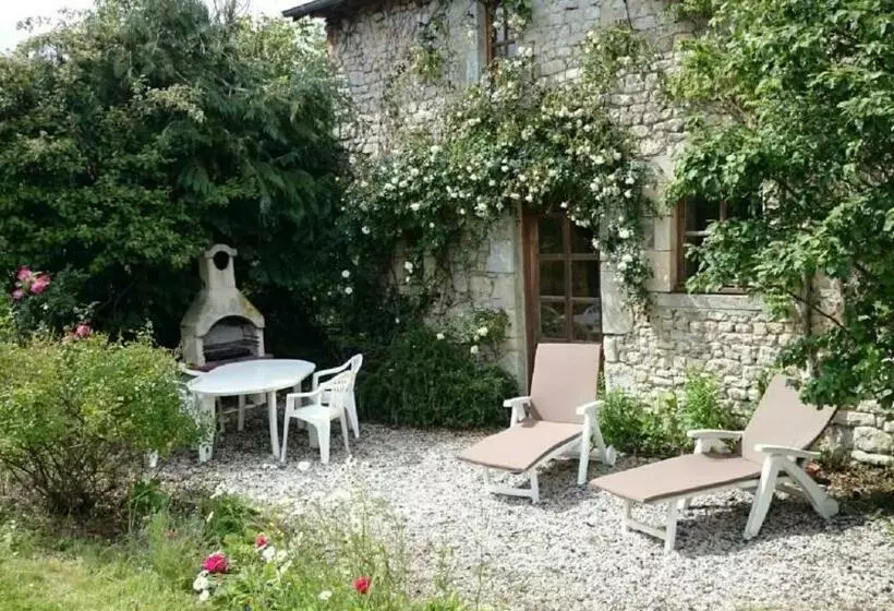 Hotelli La Petite Maison
