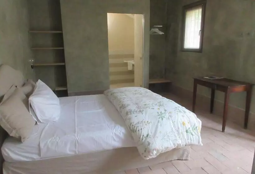 هتل Villa Laura