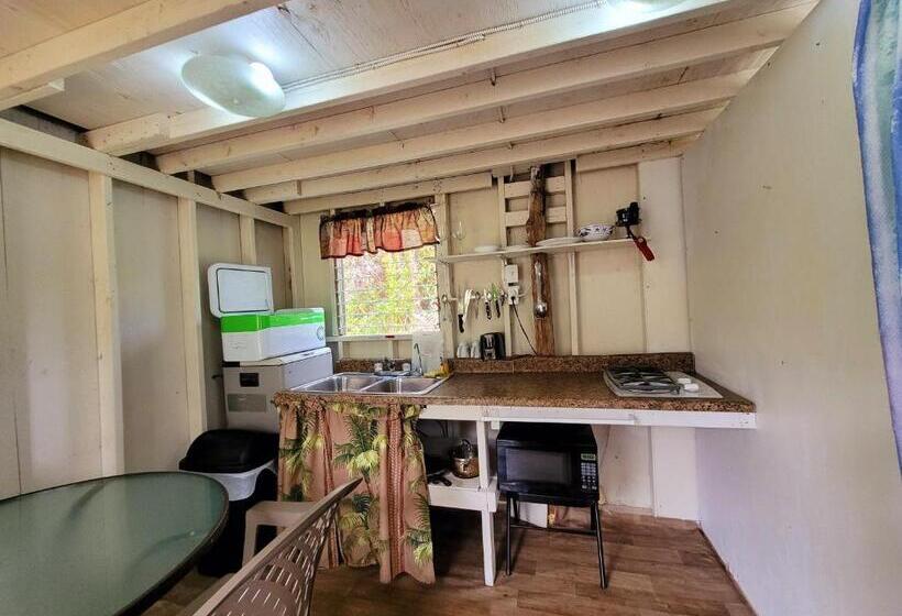 Majatalo Cabin 6 New Cottage With Private Hot Tub