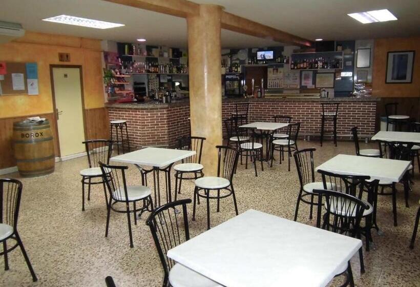 פנסיון Albergue Turístico Las Eras