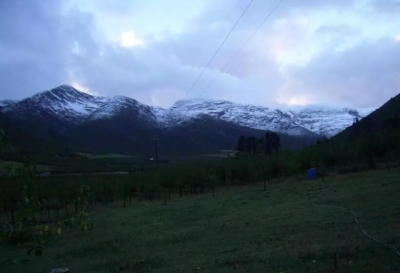 Majatalo Bethany Farm