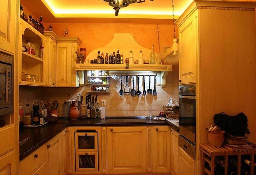 펜션 Kisgeresd Vendégház