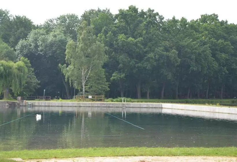 Majatalo Penzion Horal