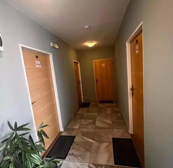 Majatalo Penzion Horal