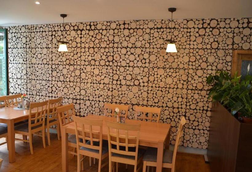 Panzió Penzion Horal