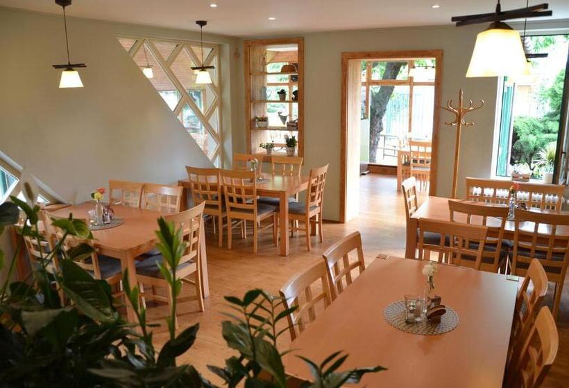 Panzió Penzion Horal