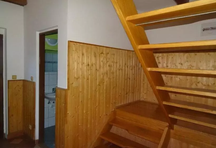 Majatalo U Nás   Apartmán Zajíc