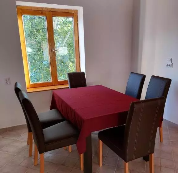 Majatalo Vörös Macska Vendégház