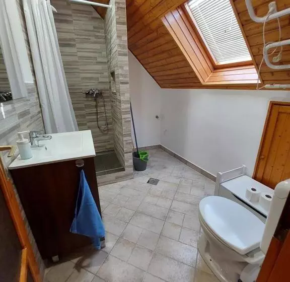 Majatalo Vörös Macska Vendégház