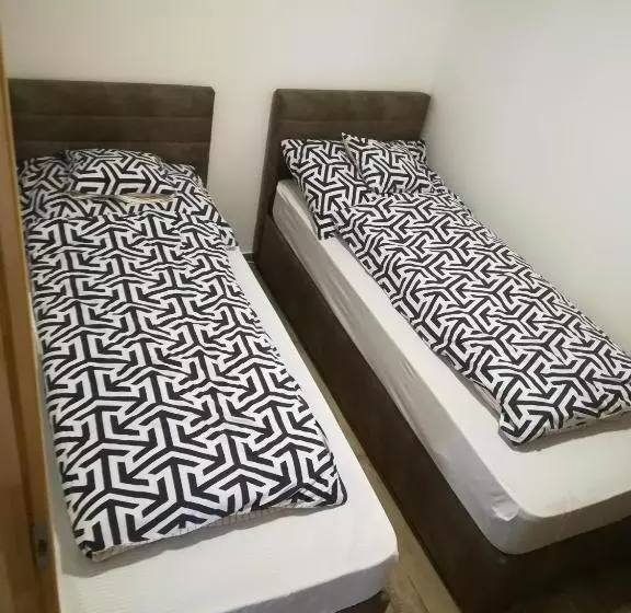 Majatalo Vörös Macska Vendégház