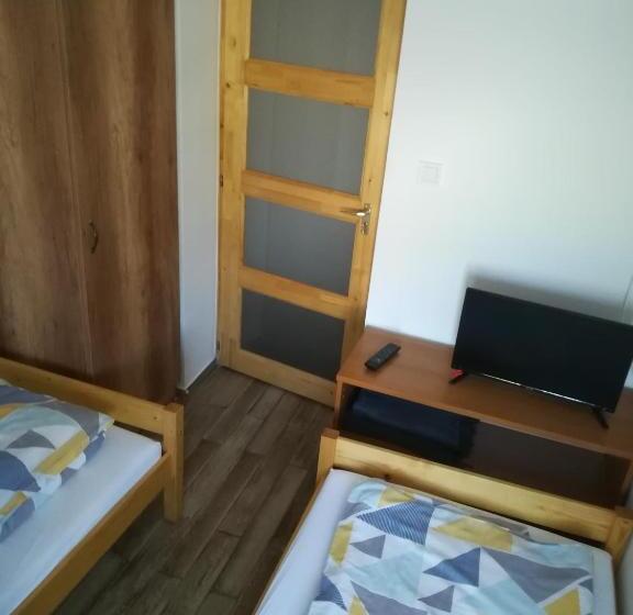 펜션 Vörös Macska Vendégház