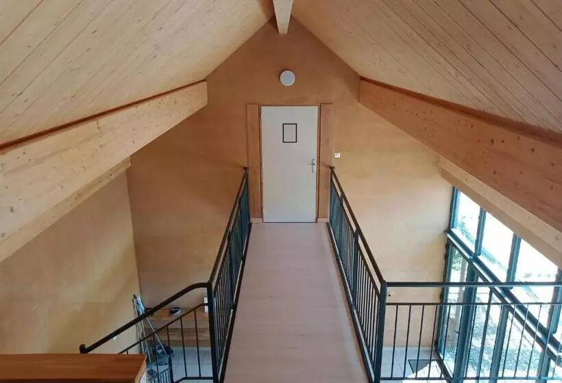 Retkeilymaja Le Baugyte   Gite De Groupe   14 Lits Simples