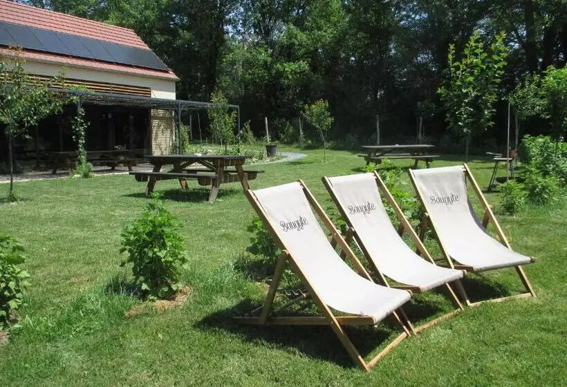 Retkeilymaja Le Baugyte   Gite De Groupe   14 Lits Simples