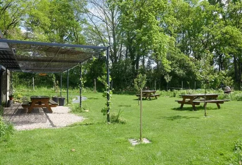 Retkeilymaja Le Baugyte   Gite De Groupe   14 Lits Simples