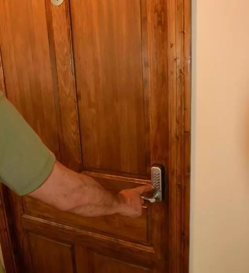 Albergue Usandi Auto Check In