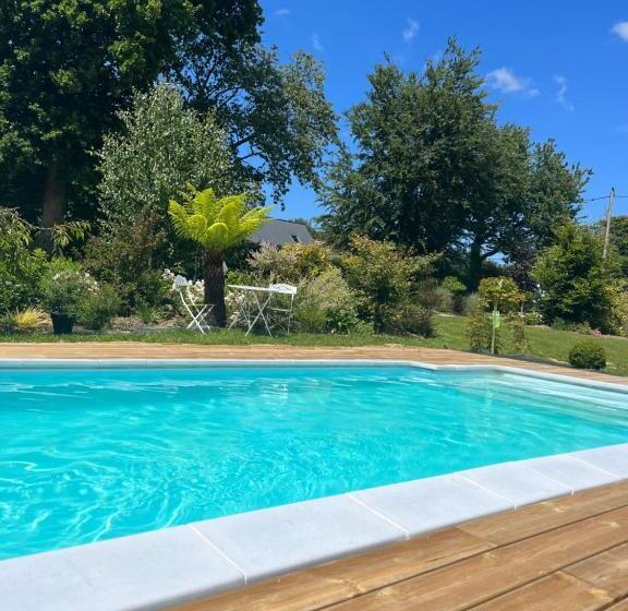 Bed and Breakfast Le Domaine D Etaville