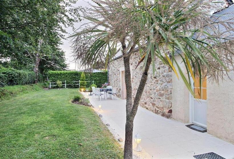 Bed and Breakfast Le Domaine D Etaville