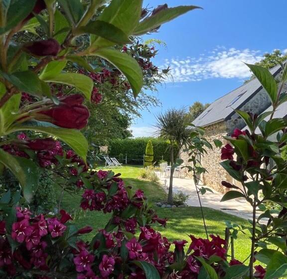 Bed and Breakfast Le Domaine D Etaville