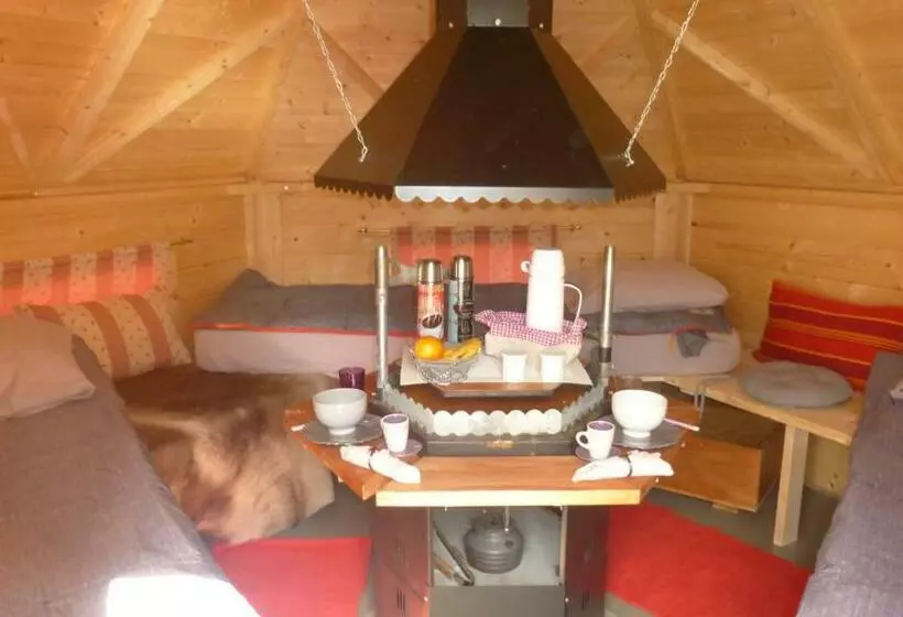 Aamiaismajoitus (B&B) Abrikota