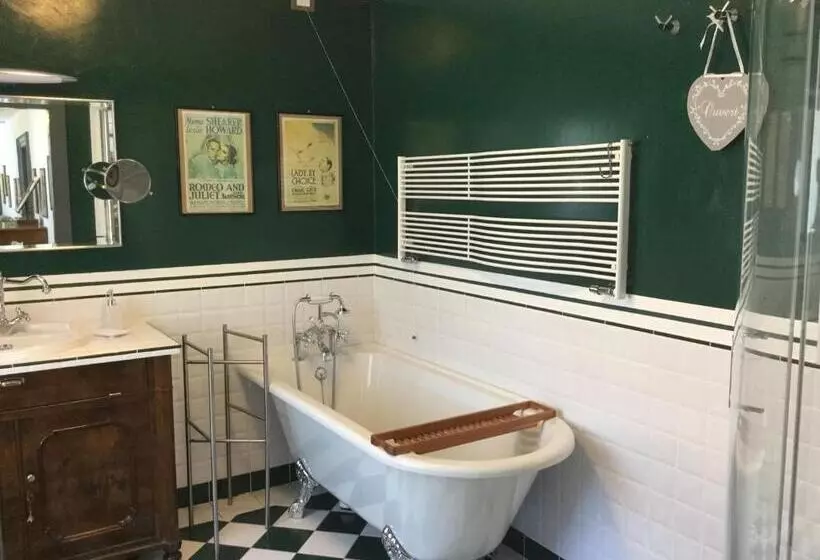 ベッドアンドブレックファースト Casa Ariis