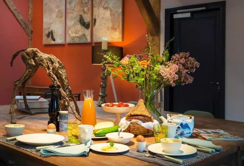 ベッドアンドブレックファースト De Heeren Van Tuil