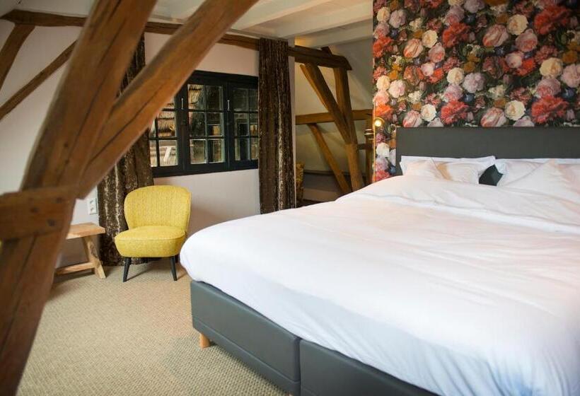 مبيت وإفطار De Heeren Van Tuil