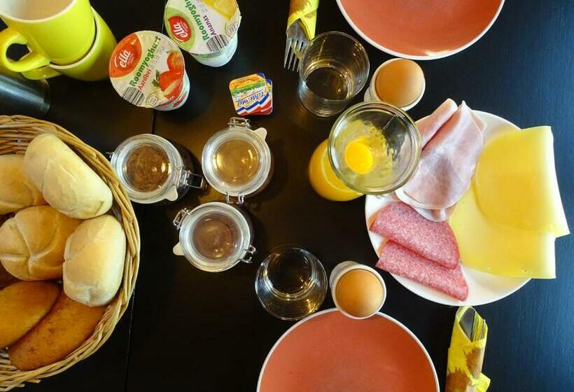 ベッドアンドブレックファースト De Oude Stoffeerderij