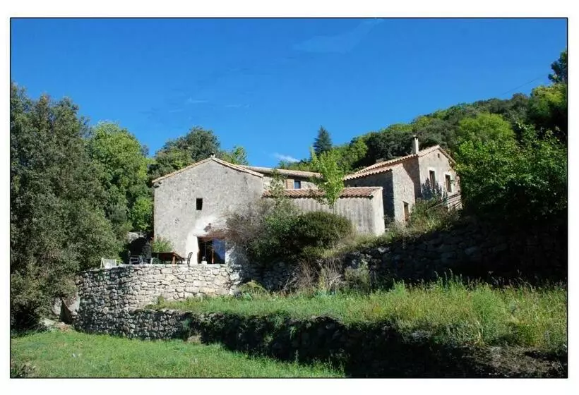 Aamiaismajoitus (B&B) Mas Des Nabières