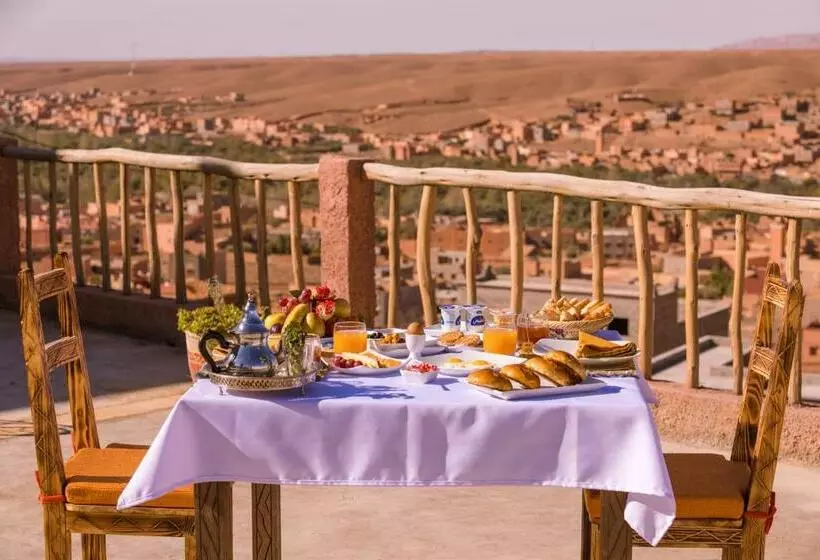 Aamiaismajoitus (B&B) Riad Tumast