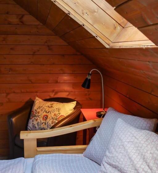 Bed and Breakfast Rose Hip Hill Farm