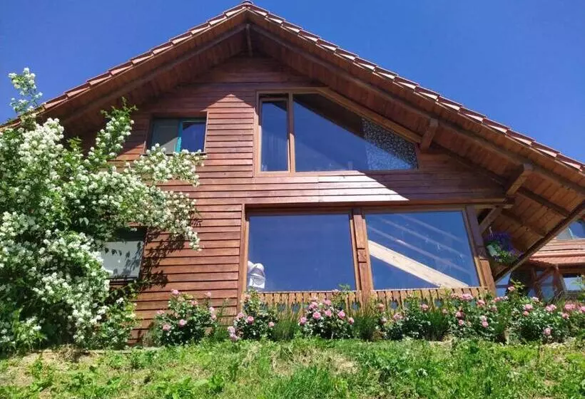 Aamiaismajoitus (B&B) Rose Hip Hill Farm