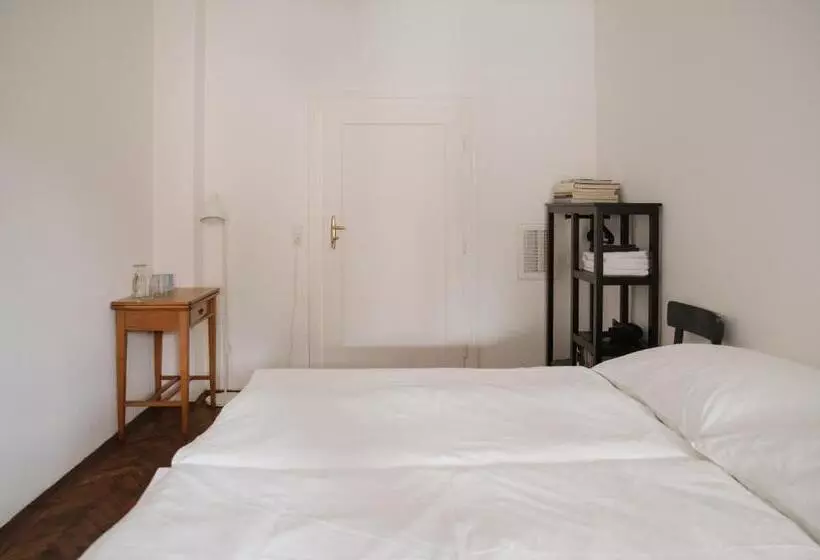 Aamiaismajoitus (B&B) Zweitwohnsitz