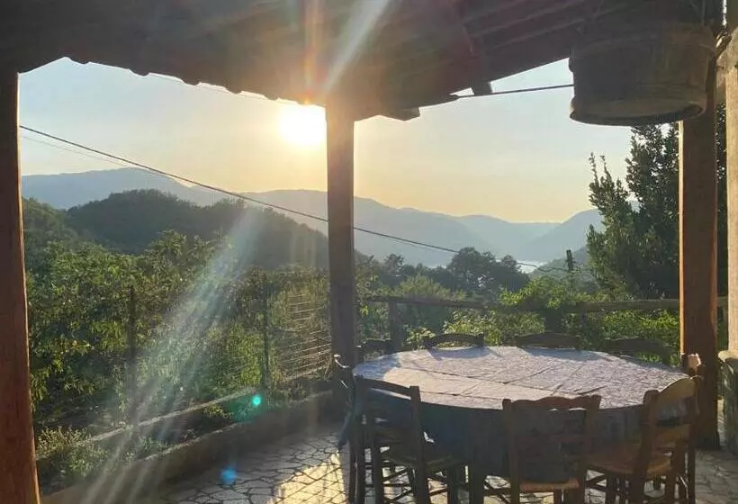 ホテル Agriturismo I Due Regni