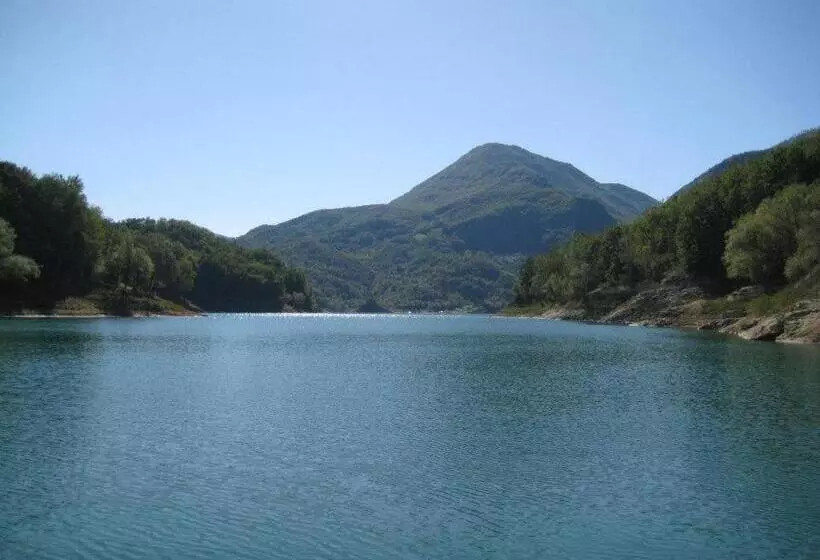 ホテル Agriturismo I Due Regni