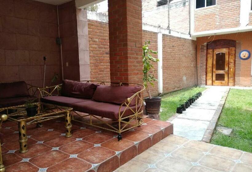 فندق Alameda Maravatio